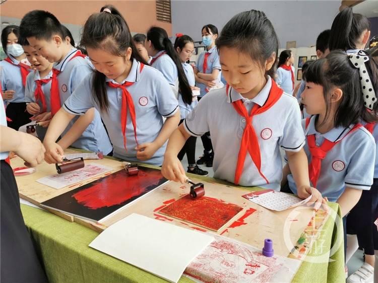 贵州“村超”带火榕江民族文化产品