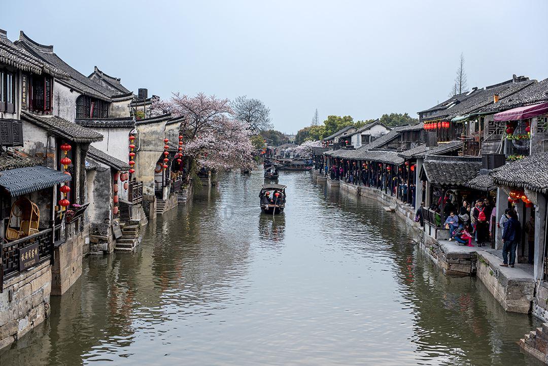 古墓丽影9